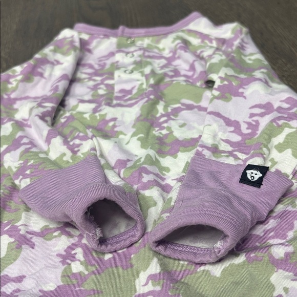 Sweet Bamboo 12-18mo Cozy Camo Kids Footie. Excellent cndtn. 15%offw2+bndle. - Picture 2 of 5